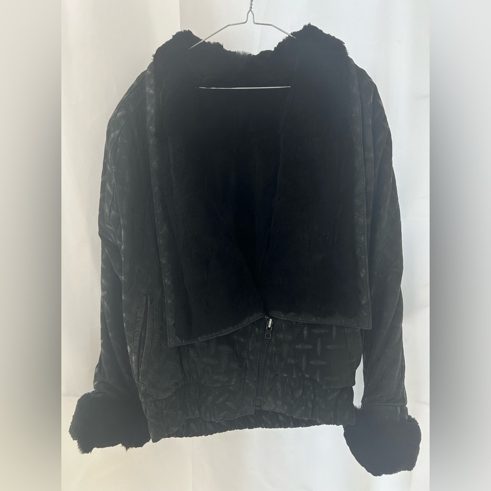 VTG 90s Tire Leather fur lined Jacket